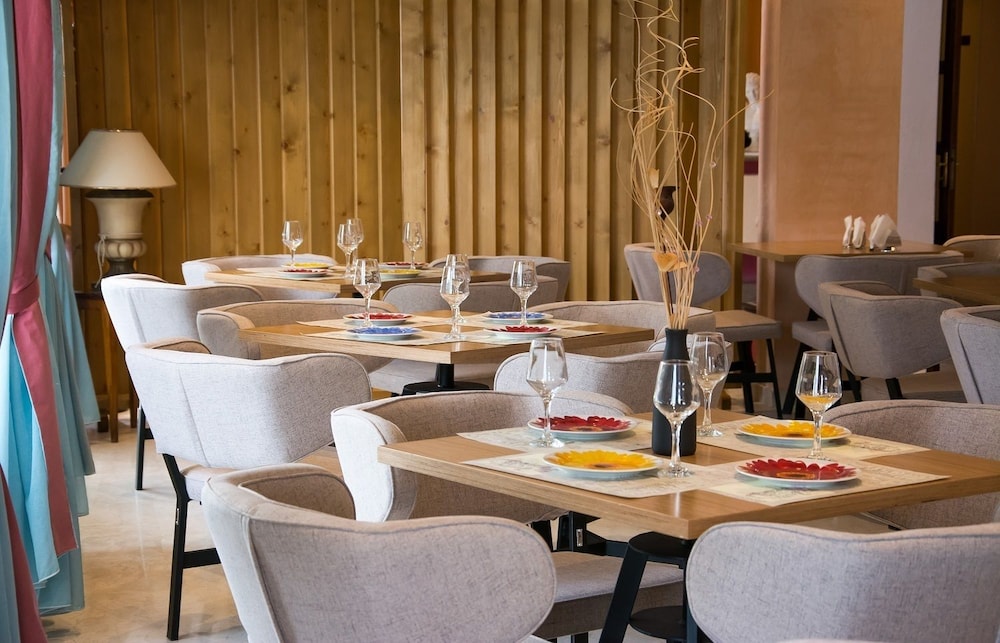 

Milano - Liapades - Primavera Hotel