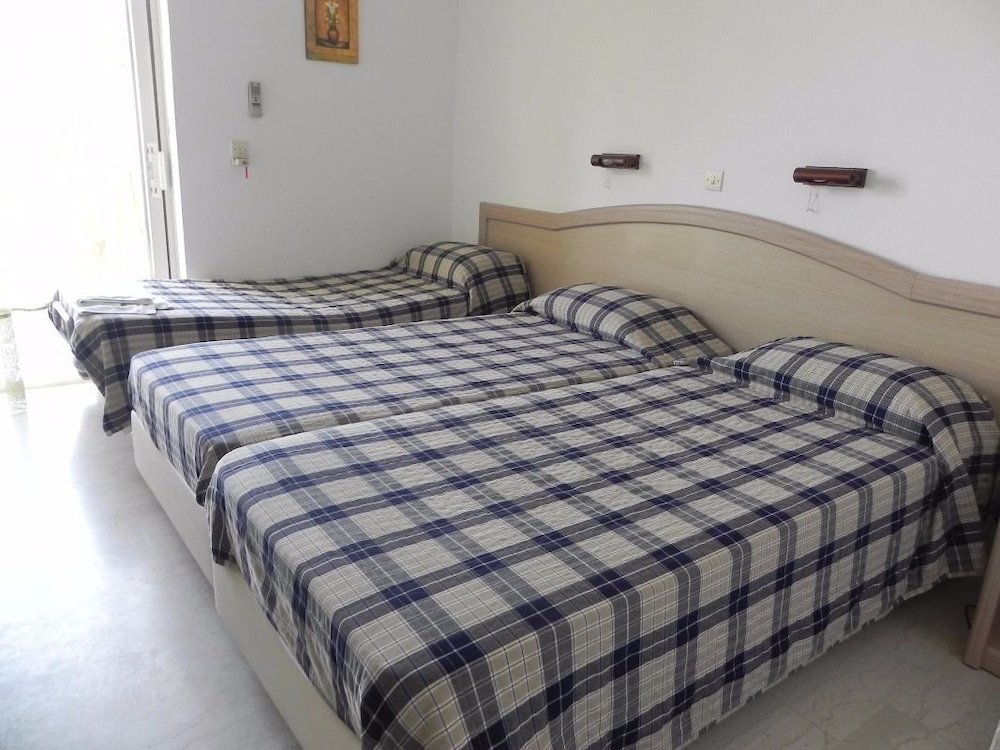 

Roma - Agios Ioannis (Corfu) - Primavera Hotel