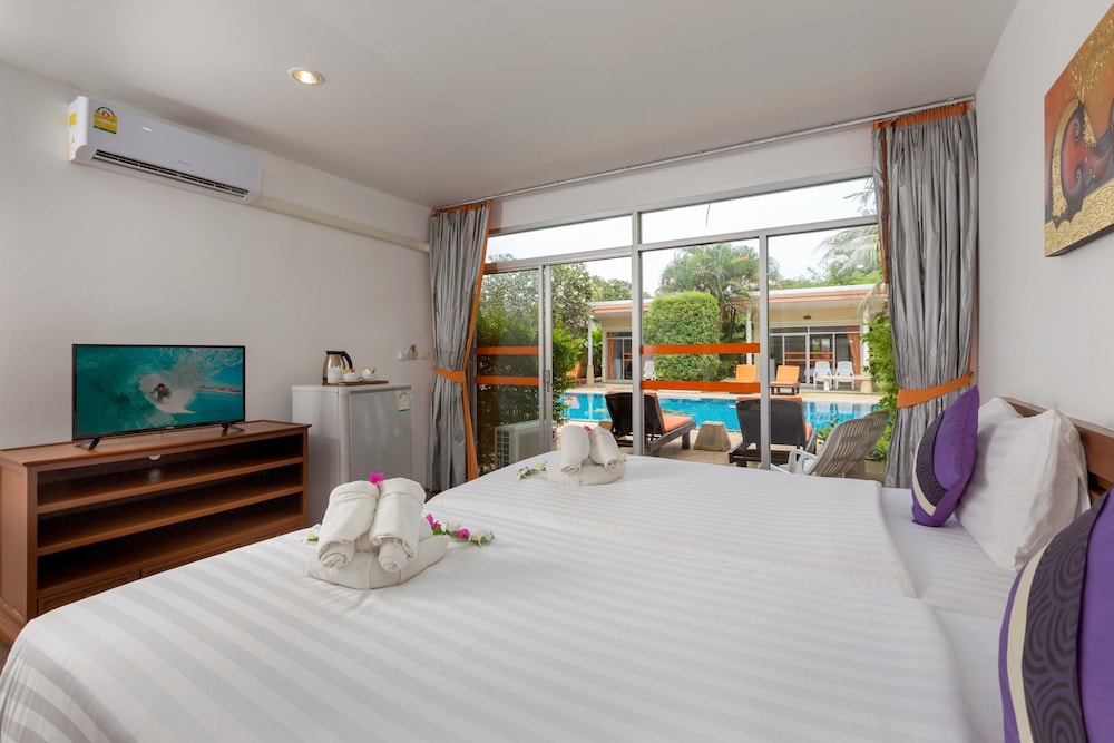 

Napoli - Rawai - Phuket Sea Resort SHA Extra Plus