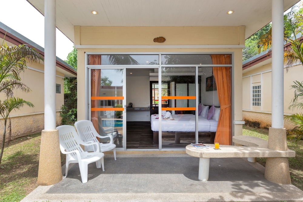

Roma - Rawai Beach - Phuket Sea Resort SHA Extra Plus