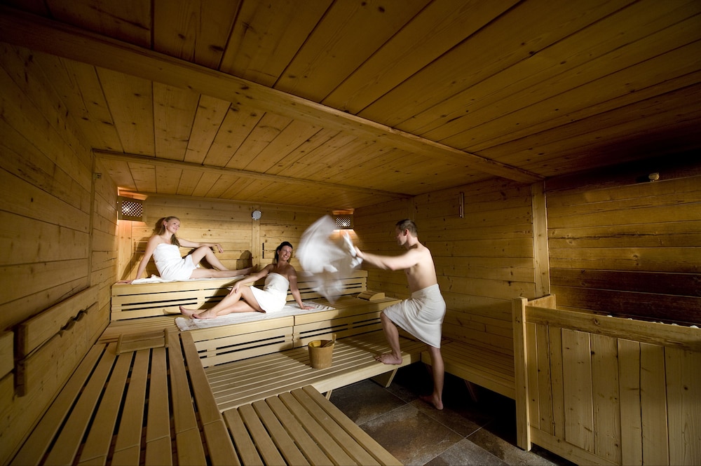 

Lamezia Terme - Saalbach - Hotel Leonhard