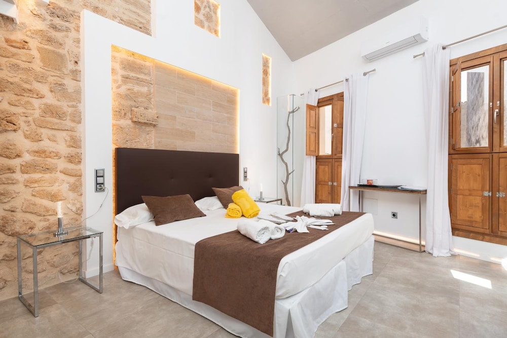 

Roma - Puerto De Alcudia, Mallorca - Hotel Can Simo