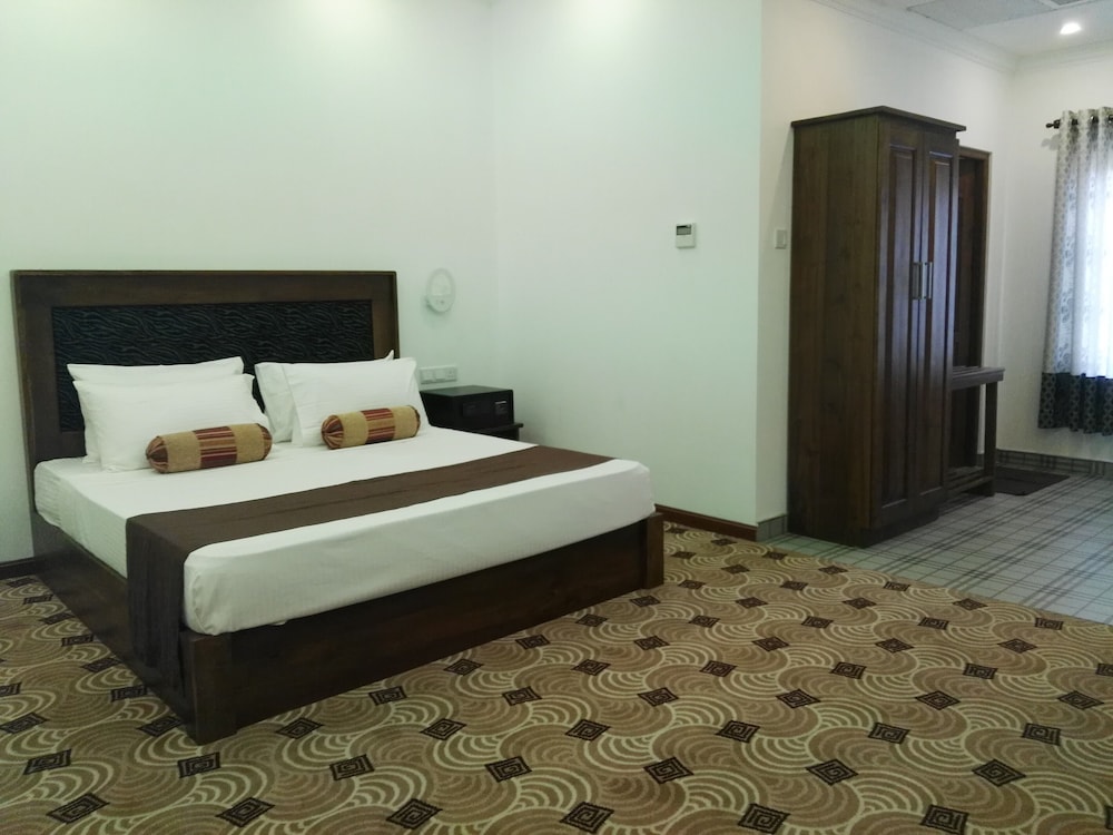 

Venezia - Negombo - Hotel Akashayaam