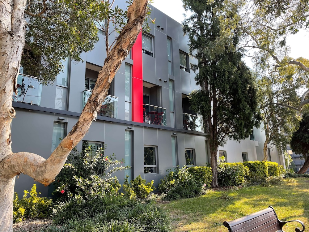 

Milano - Sydney - Best Western Plus Camperdown Suites