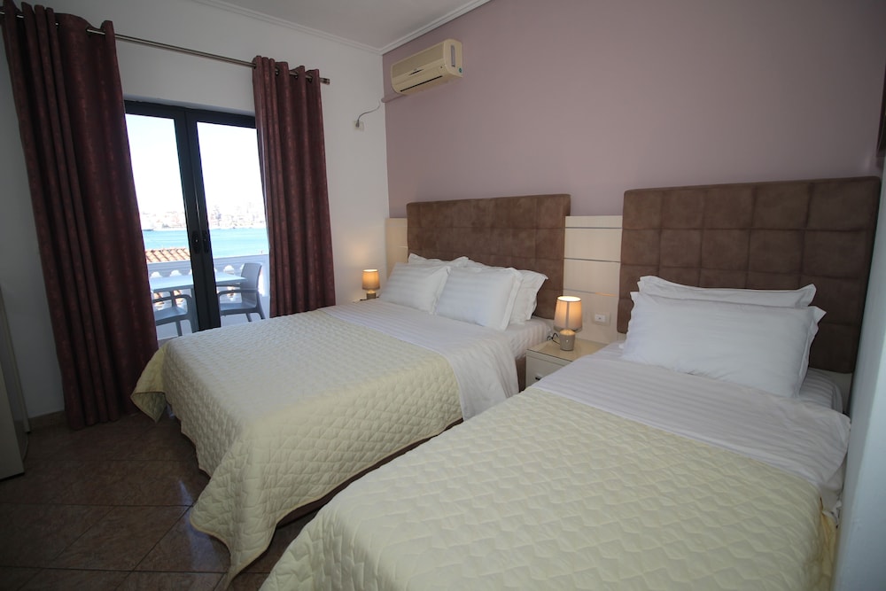 

Roma - Sarandë - Julia Hotel