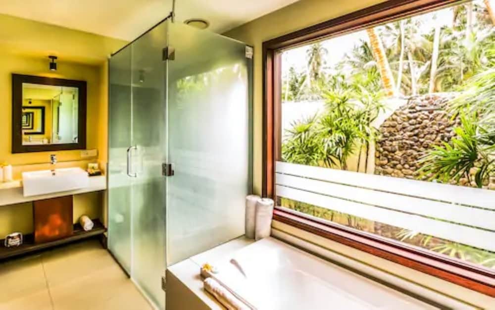 

Milano - Korotongo - Tambua Sands Beach Resort - Adults Only