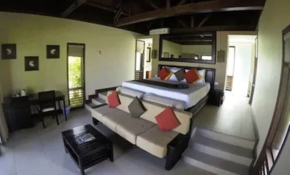 

Milano - Korotongo - Tambua Sands Beach Resort - Adults Only