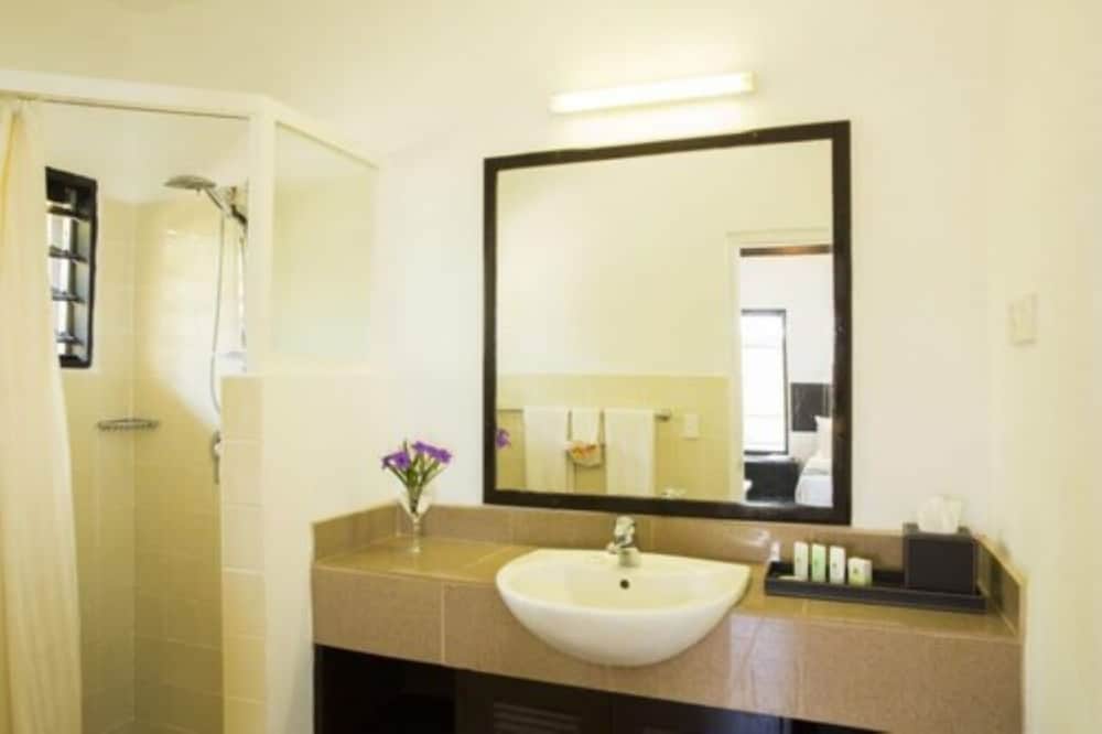 

Milano - Korotongo - Tambua Sands Beach Resort - Adults Only