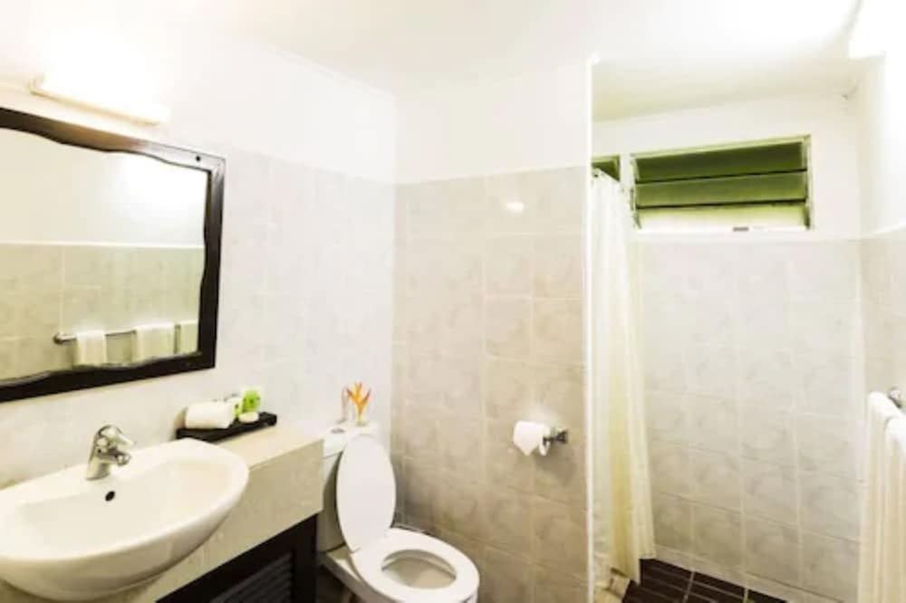 

Milano - Korotongo - Tambua Sands Beach Resort - Adults Only