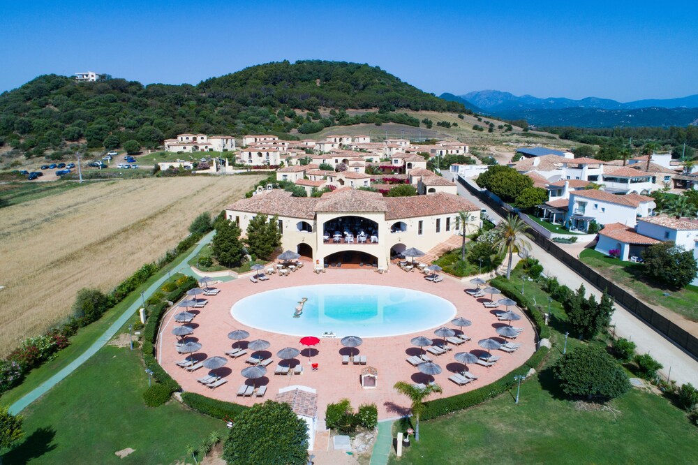 

Pisa - Cardedu - Cala Luas Resort