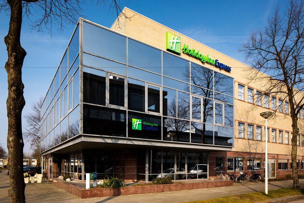 

Catania - Schiphol - Holiday Inn Express AMSTERDAM - SOUTH