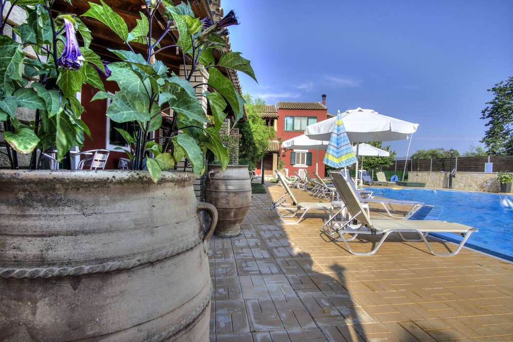 

Bari - Paleokastritsa - Blue Dream Apartments