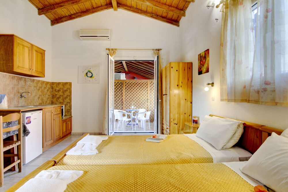 

Roma - Paleokastritsa - Blue Dream Apartments