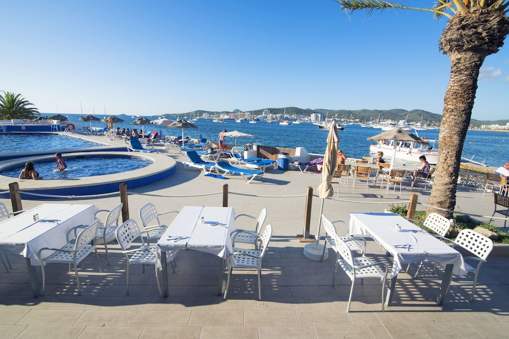 

Napoli - San Antonio de Portmany, Ibiza - azuLine Hoteles Mar Amantis & Mar Amantis II