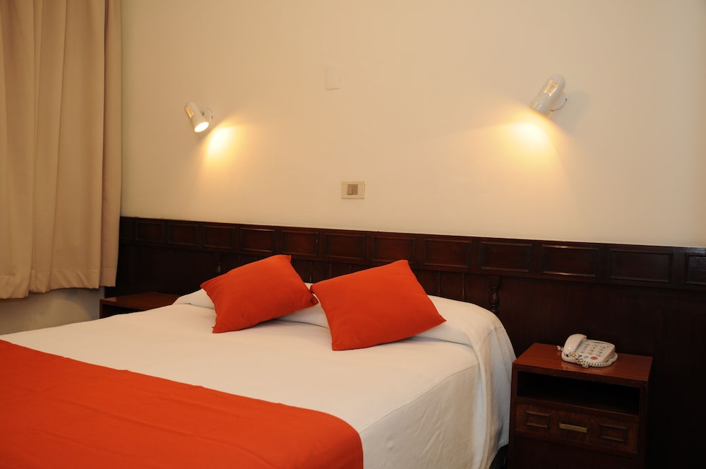 

Venezia - Montevideo - Hotel California