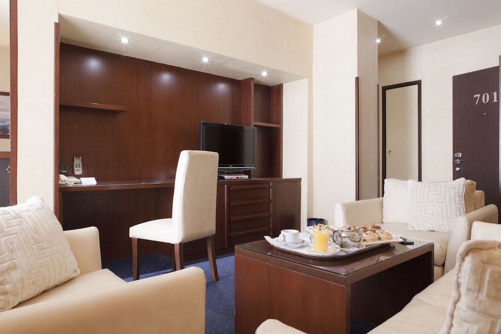 

Milano - Beirut - Mayflower Hotel