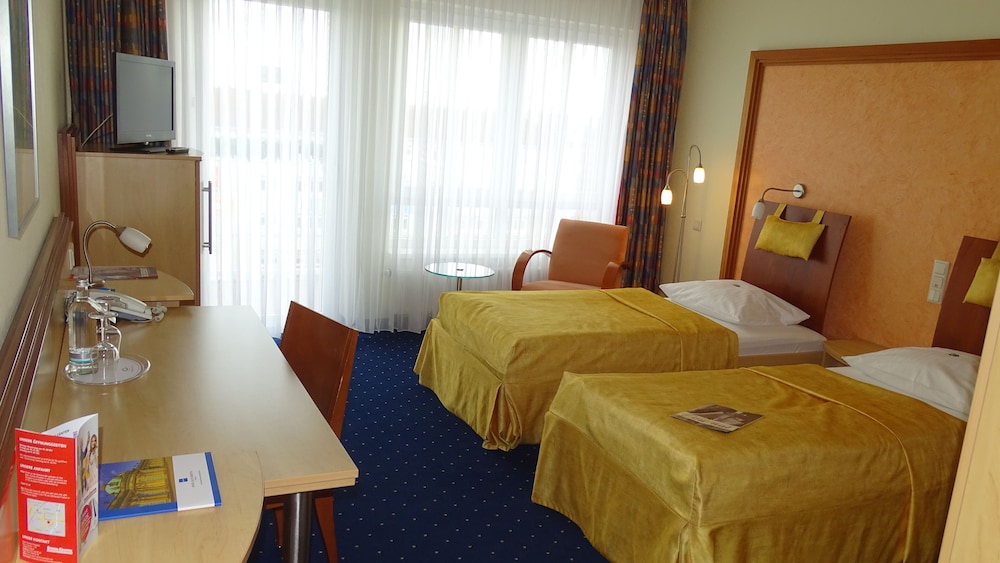 

Milano - Potsdam - Hotel Ascot Bristol