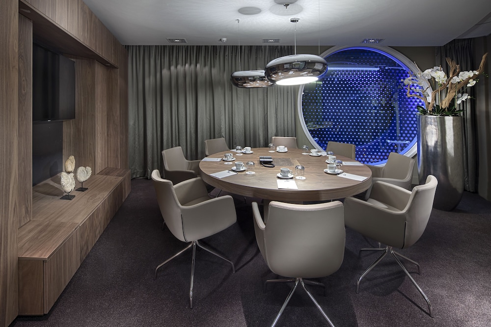 

Milano - Abcoude - Fletcher Hotel Amsterdam