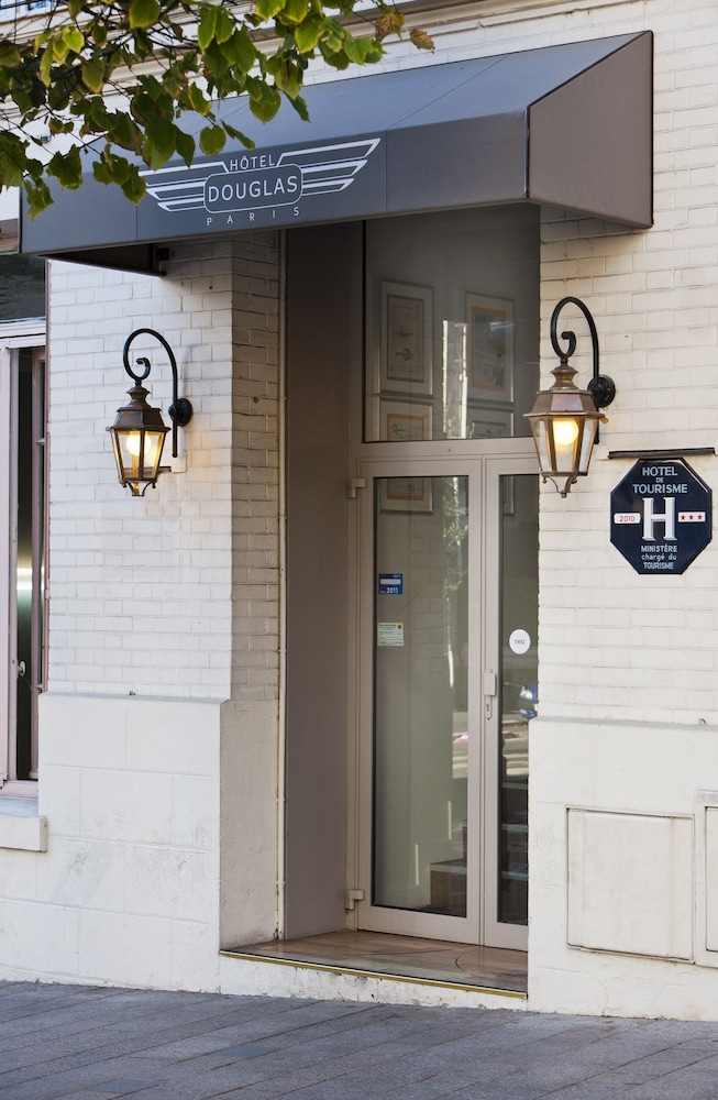 

Ancona - Nanterre - Hotel Douglas