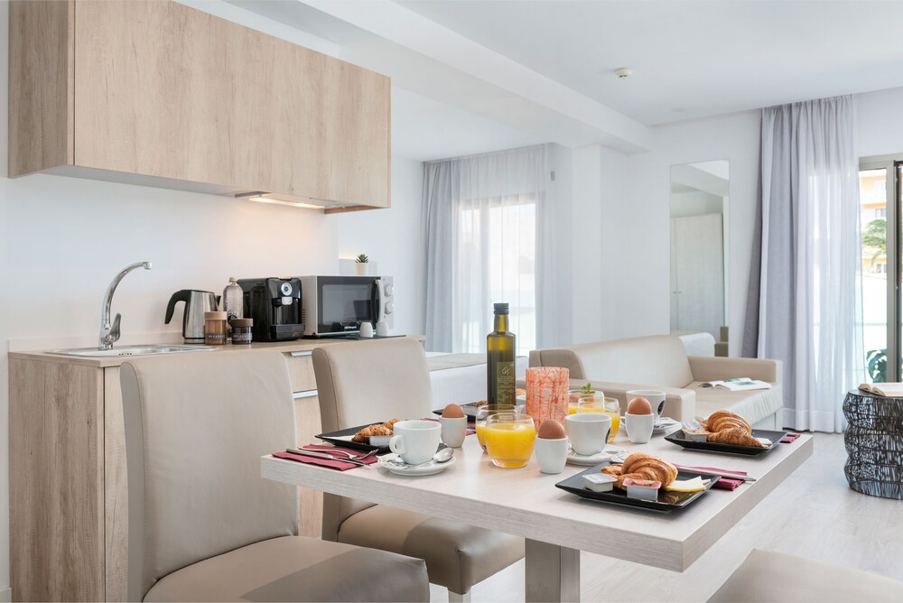 

Cagliari - Can Picafort - Llaut Boutique Hotel