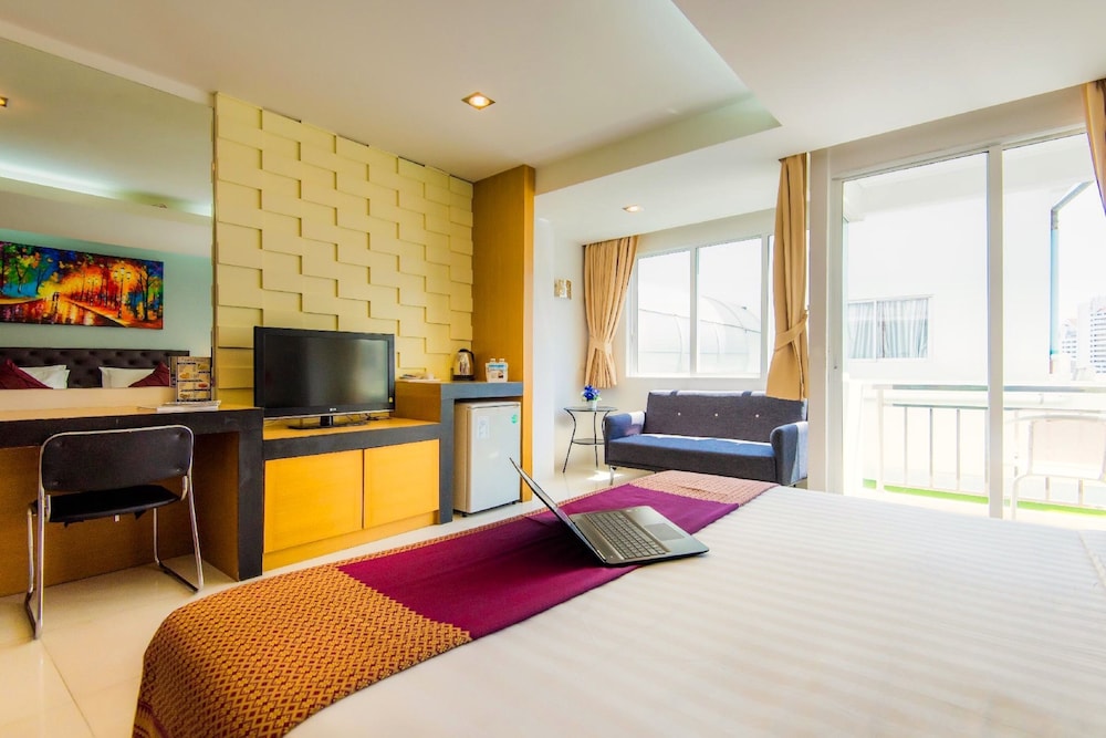 

Venezia - Karon Beach - Hallo Patong Hotel