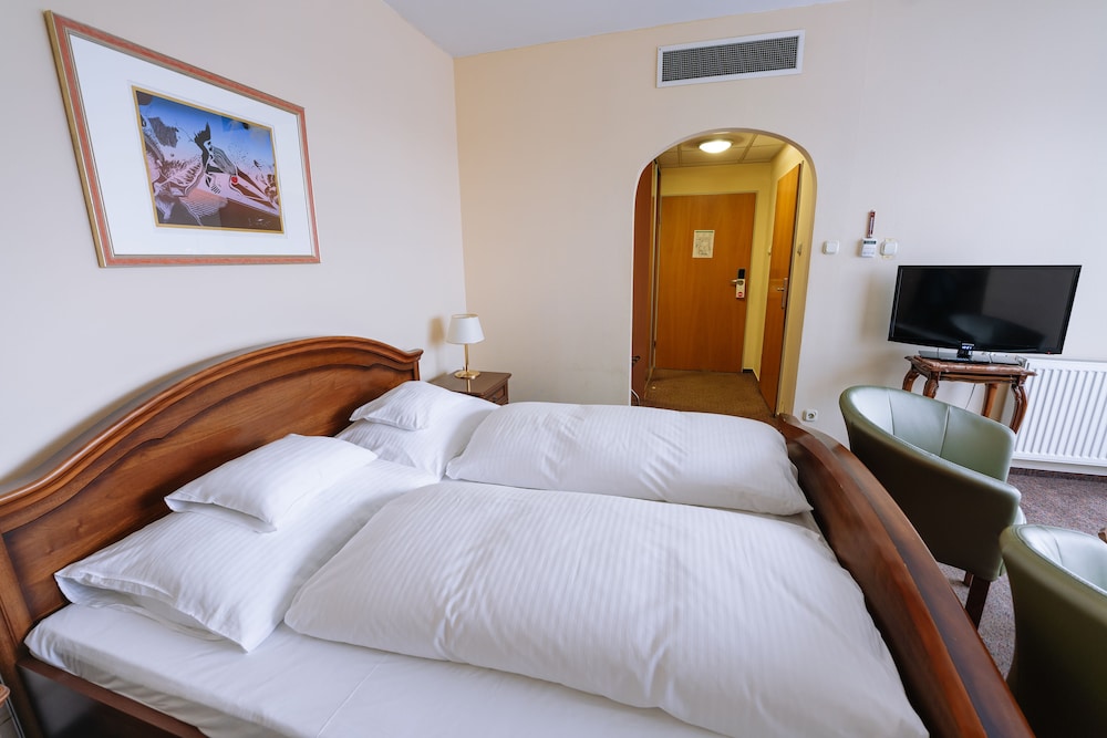 

Milano - Sopron - Pannonia Hotel