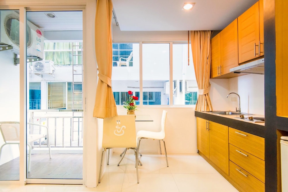 

Roma - Karon Beach - Hallo Patong Hotel