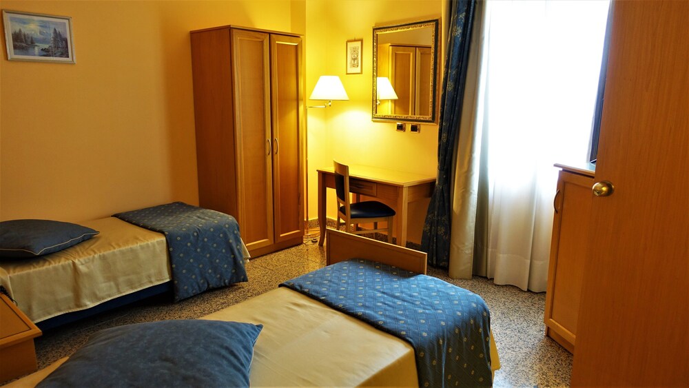 

Palermo - Enna - Hotel Bristol
