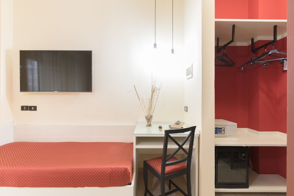 

Milano - Giovinazzo - Hotel La Baia