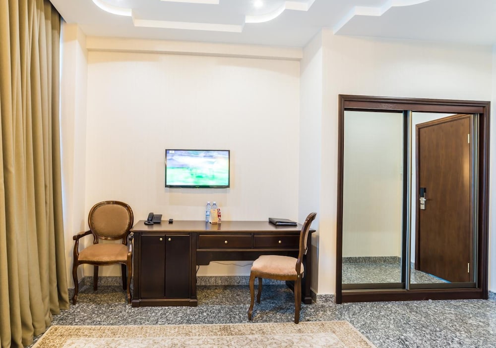 

Roma - Almaty - Royal Palace Hotel