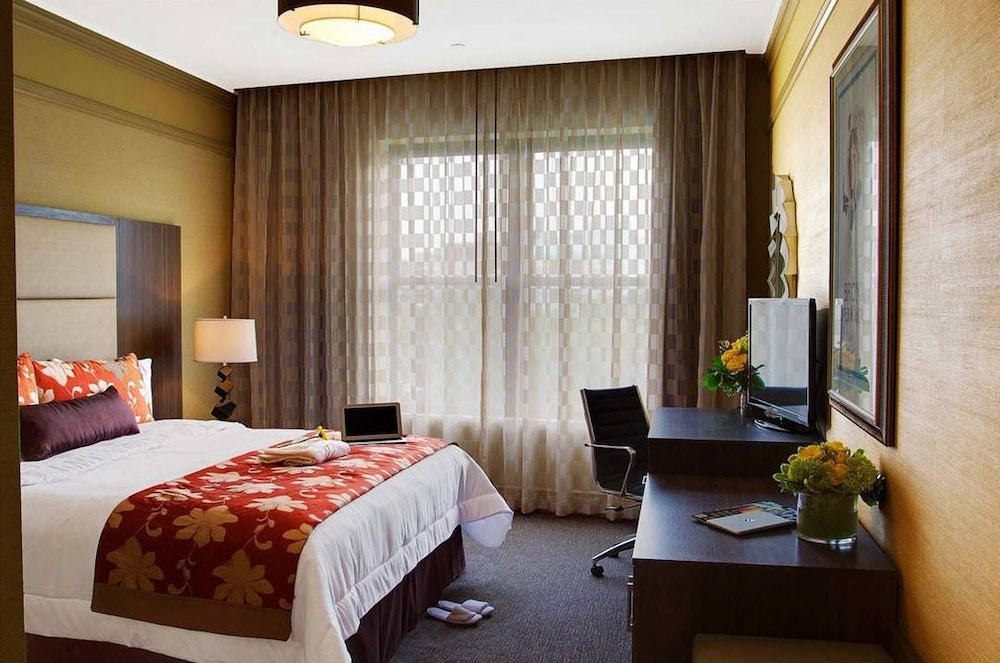 

Bari - Bronx - Opera House Hotel