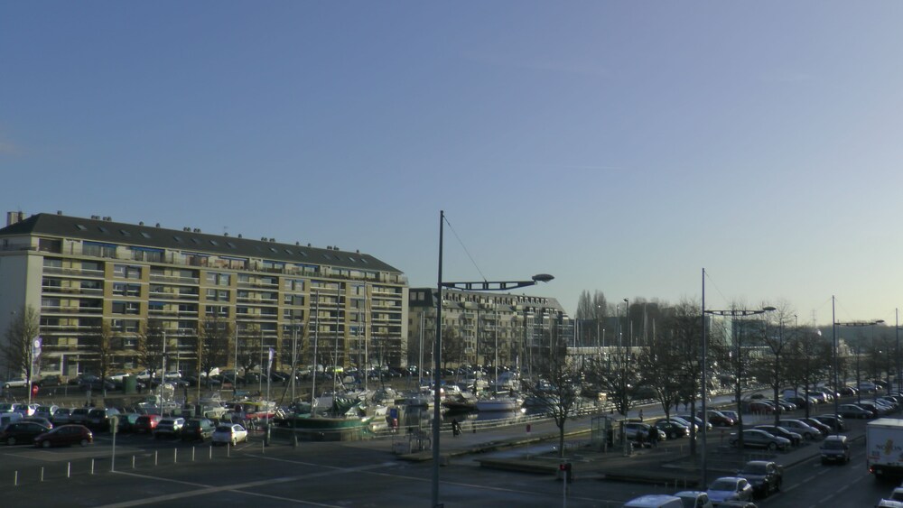 

Roma - Caen - Hotel De l'Univers