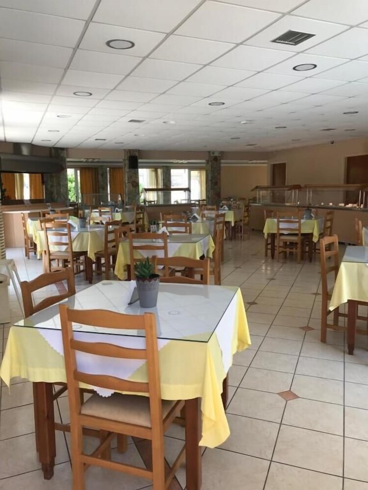 

Brindisi - Lithakia - Village Inn Studios & Family Apartments