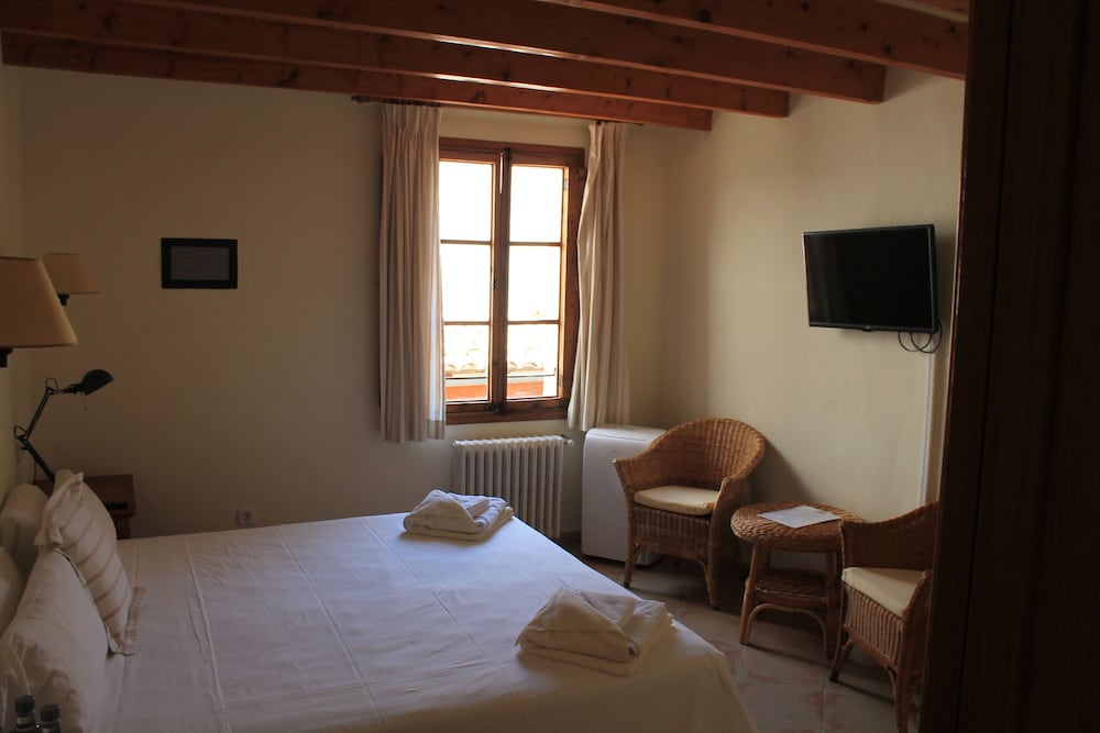 

Milano - Sóller - Hotel Rural Nou Dalt Muntanya