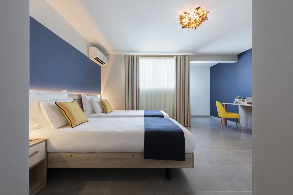 

Venezia - Floriana - Antoniel Suites