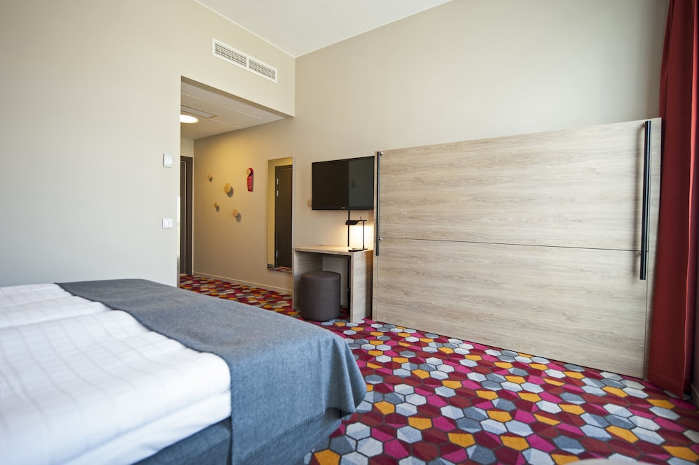

Milano - Lidingö - Motel L Hammarby Sjöstad