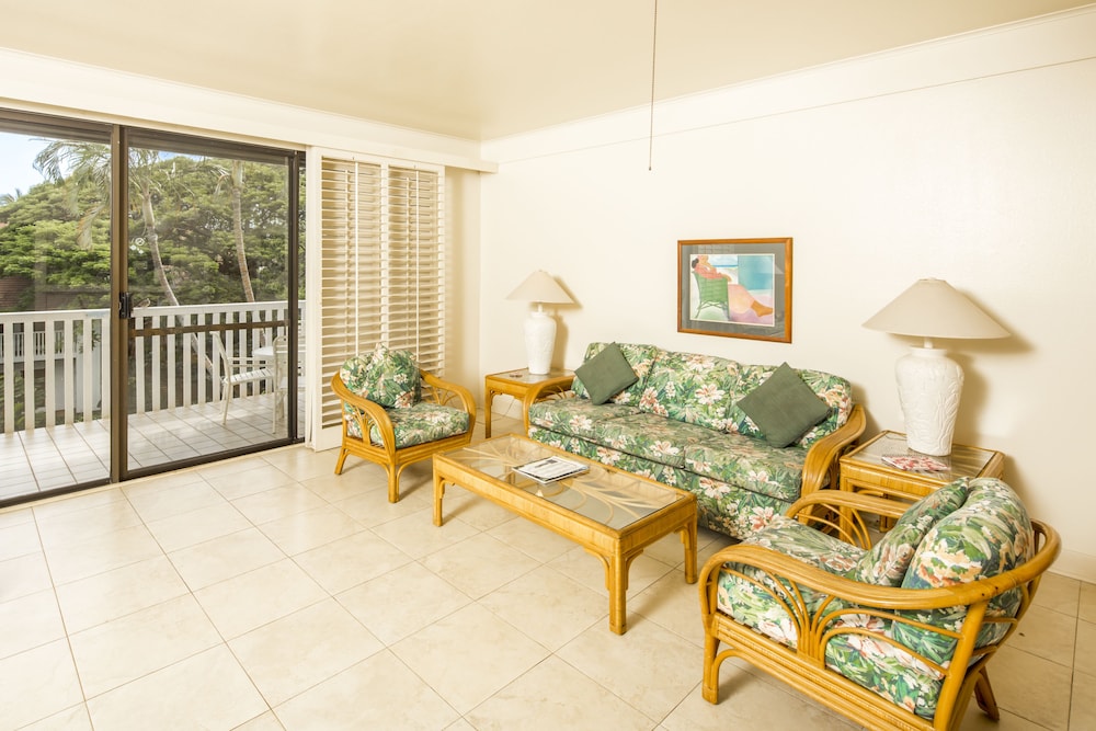 

Milano - Koloa - Kiahuna Plantation and Beach Bungalows by Castle