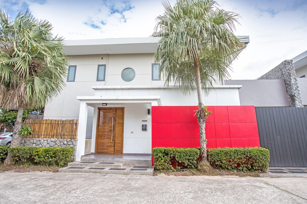 

Milano - Wichit - Chic and Modern 3BR Pool Villa Kloua