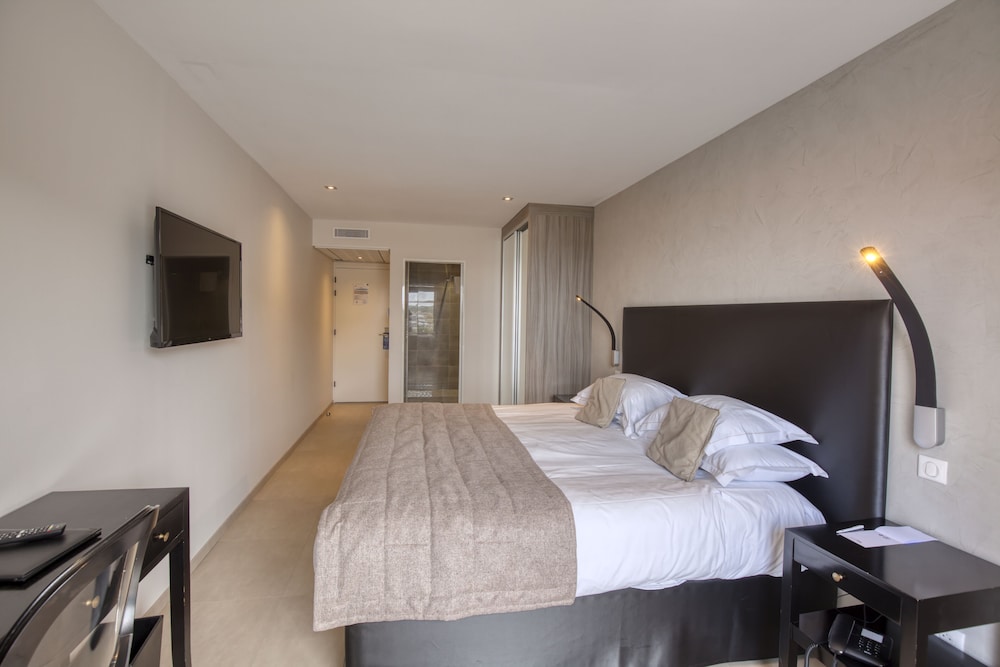 

Napoli - L'île Rousse - Best Western Premier Santa Maria