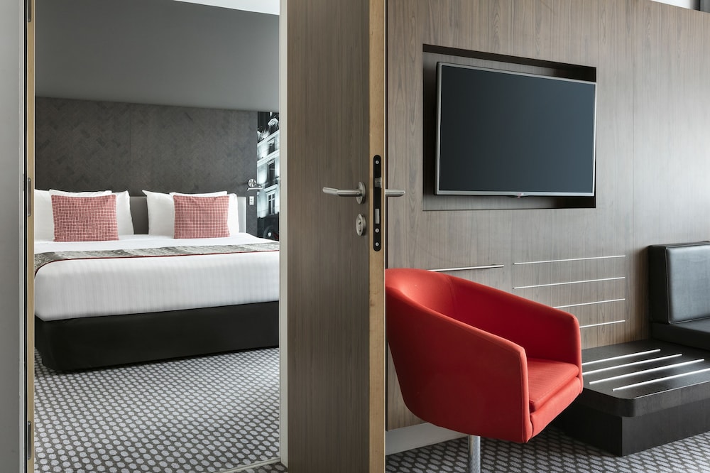 

Verona - Suresnes - Melia Paris La Defense