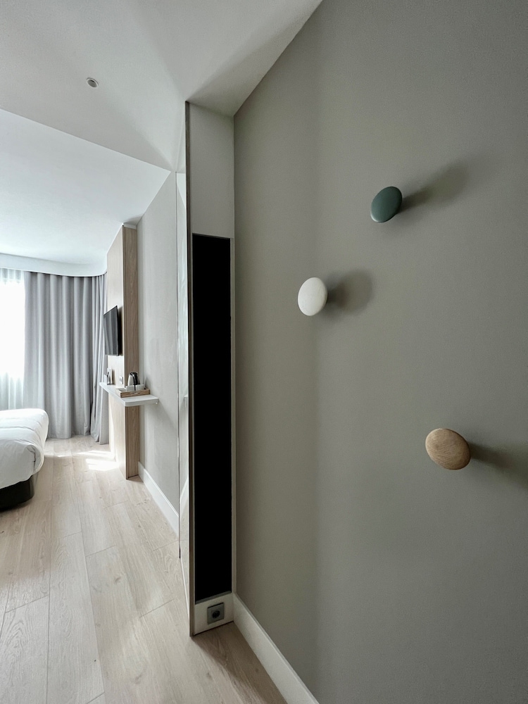 

Firenze - San Fernando de Henares - Holiday Inn Express MADRID - AIRPORT