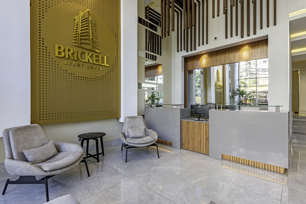 

Roma - El Café - Brickell Apart Hotel
