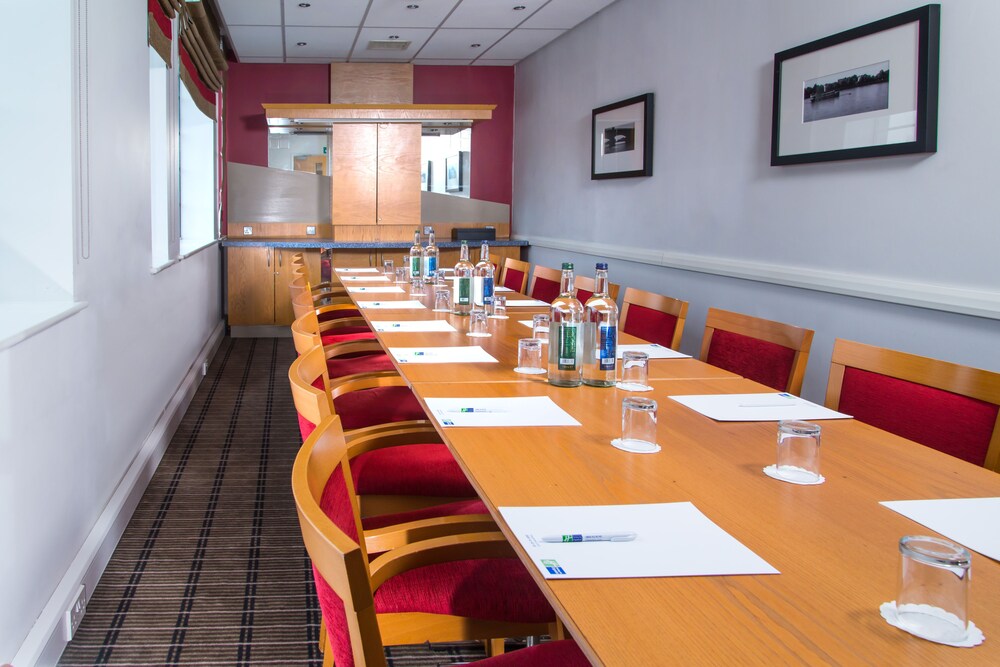 

Torino - Ilford - Holiday Inn Express London Chingford-Nth Circular