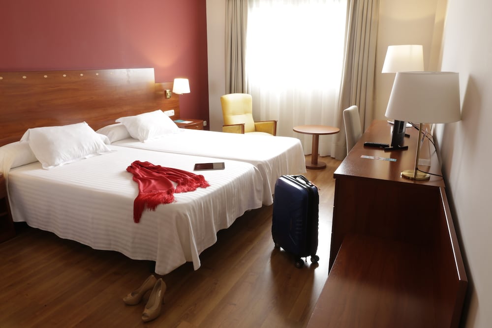 

Roma - Almería - Avenida Hotel Almería
