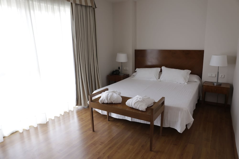 

Milano - Almería - Avenida Hotel Almería
