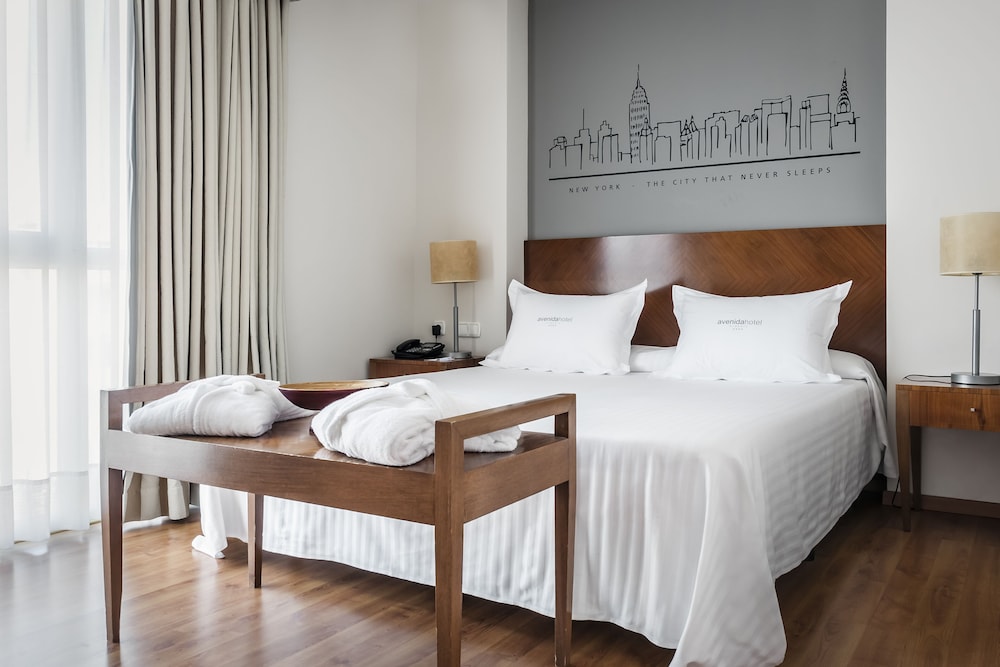 

Roma - Almería - Avenida Hotel
