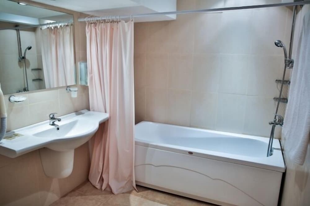

Milano - Golden Sands - Vezhen Hotel - Free Parking