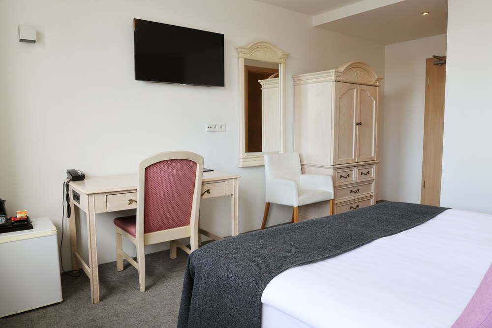 

Roma - Húsavík - Fosshotel Husavik