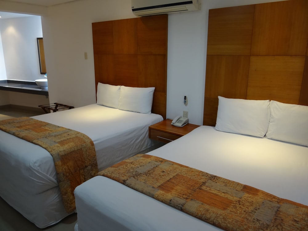 

Napoli - Cancun - Suites Gaby Cancun