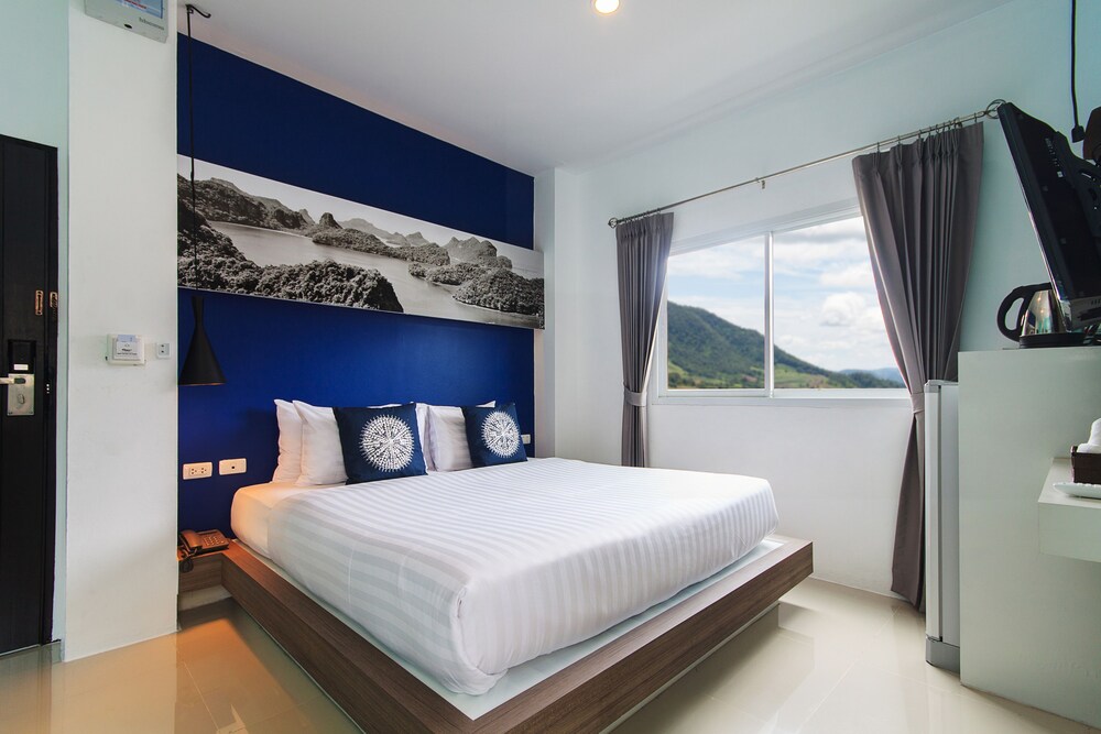 

Milano - Tailandia - Phuket - Hotel The Journey Patong New